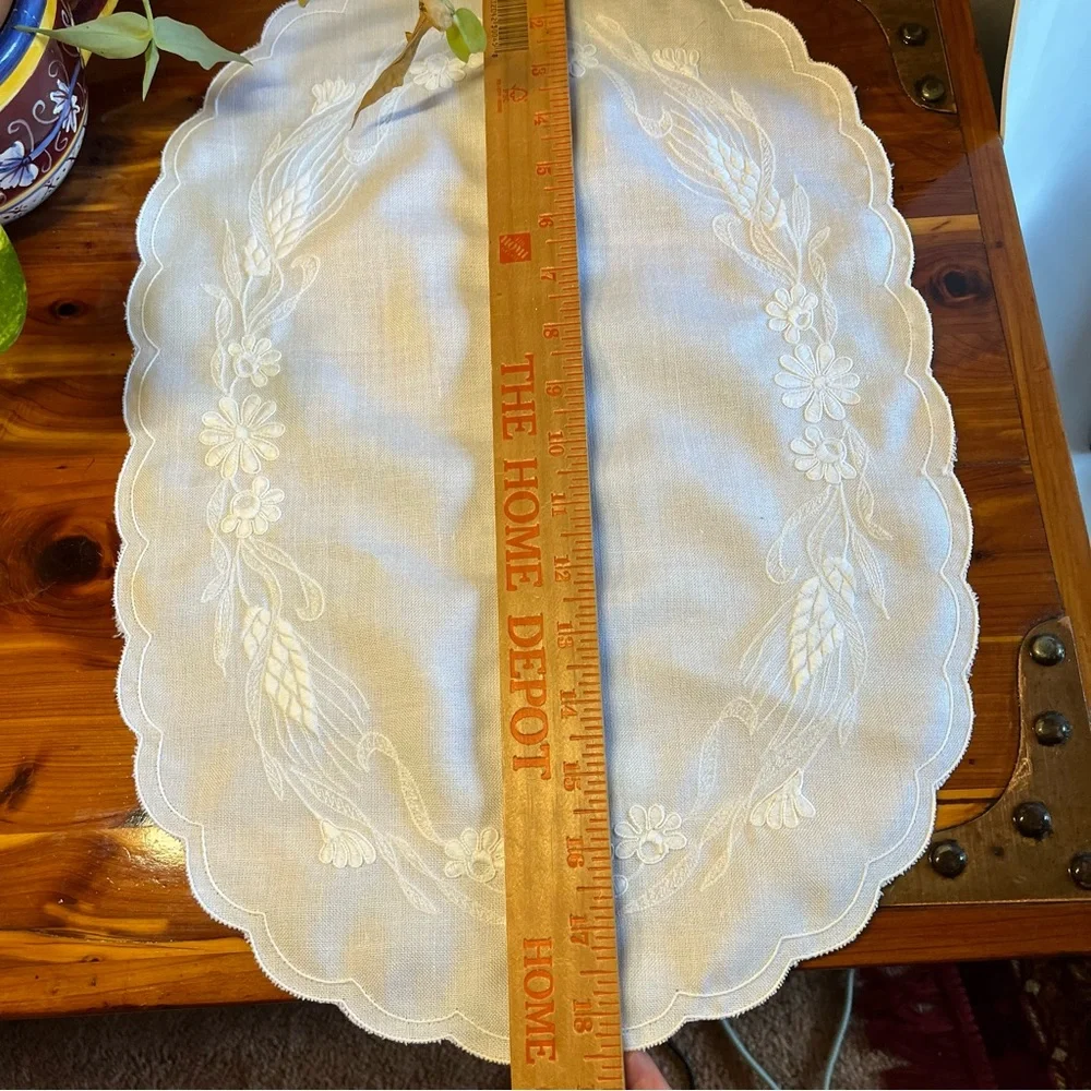 White Linen Oval Placemats Set of 4  Shaped White Floral Embroidery Grandma core